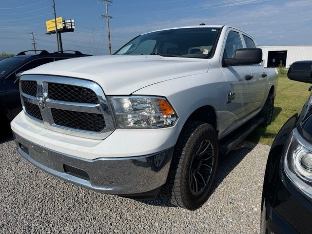 Bright White Clearcoat 2021 RAM 1500 Pickup Truck Four-Wheel Drive 8-Speed Automatic