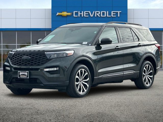 2022 Ford Explorer ST-Line 8