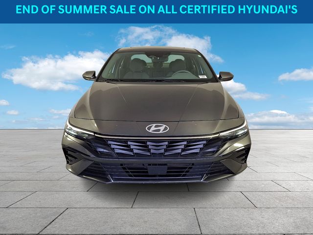 Used 2025 Hyundai Elantra Sedan