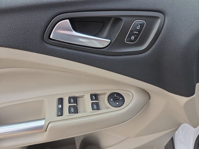 Used Car 2018 Ford Escape  Se For Sale Under $15,000 In Plainview, Texas