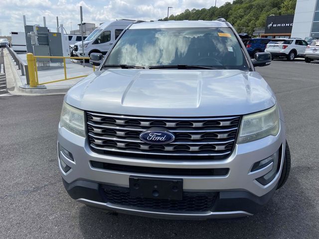 2016 Ford Explorer XLT 9