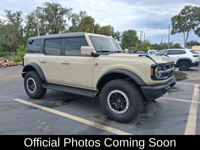 Desert Sand 2025 Ford Bronco SUV / Crossover Four-Wheel Drive Automatic