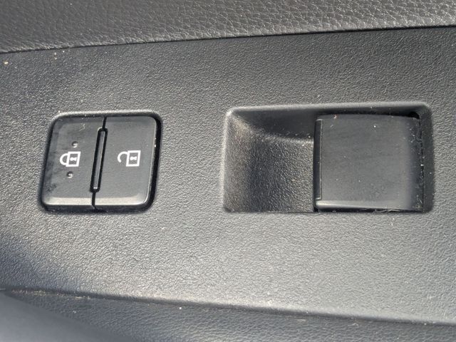 2022 Toyota Corolla SE Silver at Davis Toyota of Orangeburg