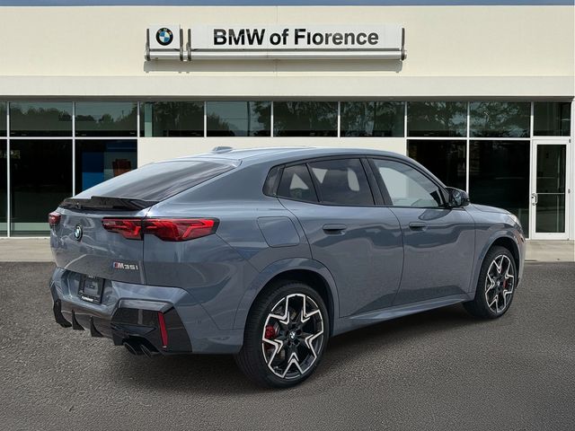 New 2026  BMW M35i image 6