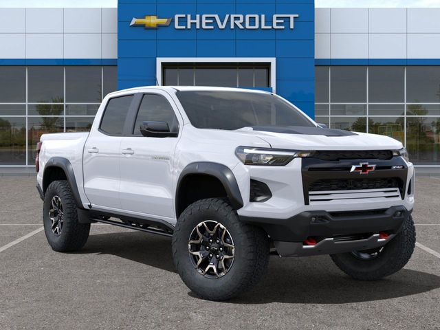 2024 Chevrolet Colorado ZR2 7