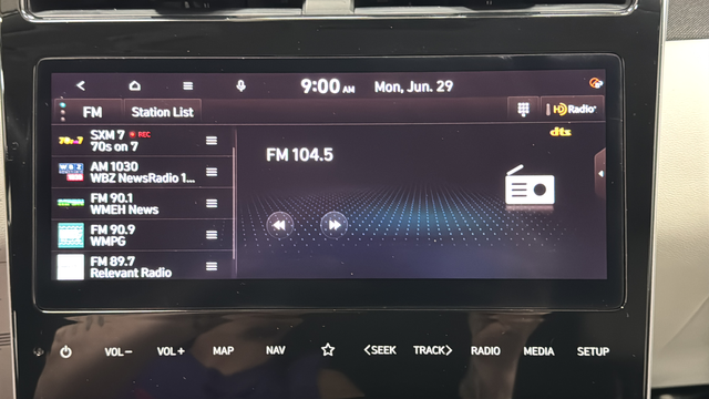 Used 2024 White Pearl Hyundai SEL Convenience image 30