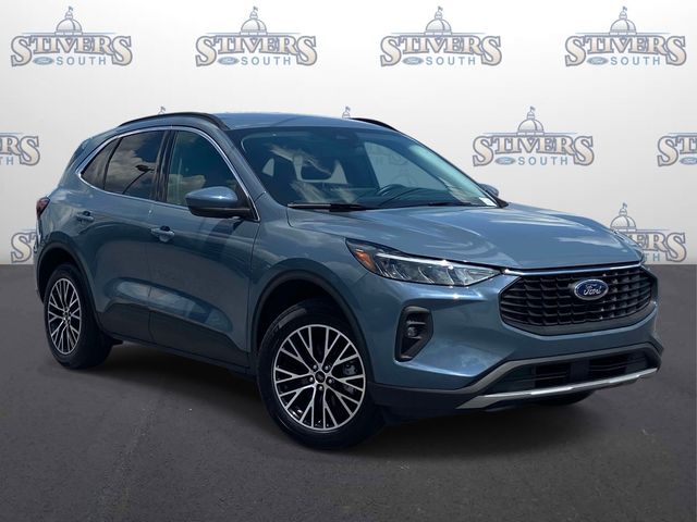 Vapor Blue Metallic 2025 Ford Escape Hybrid Plug-in FWD SUV / Crossover Front-Wheel Drive Continuously Variable Transmission