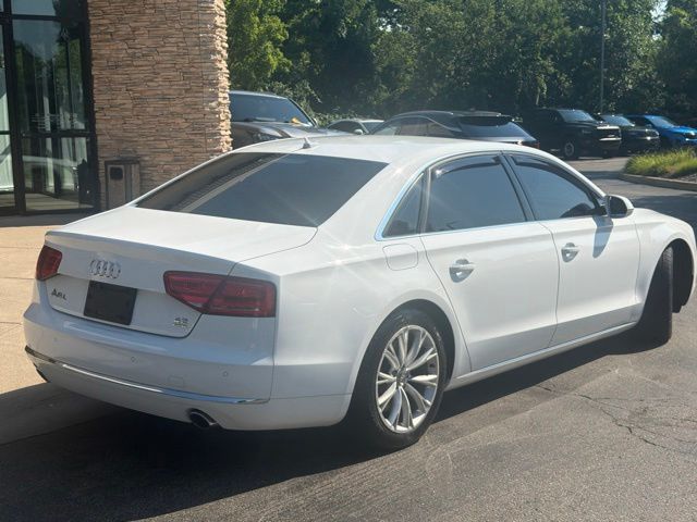 Used 2011 White Audi L 4.2 image 7