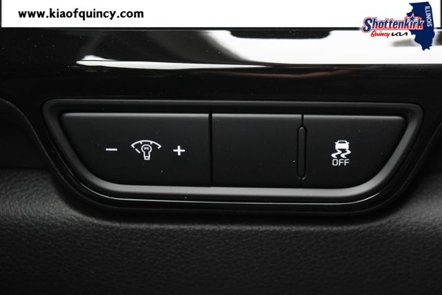New 2026 Kia Carnival MPV Van