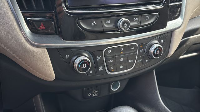 Used 2022 Beige Chevrolet Premier image 28