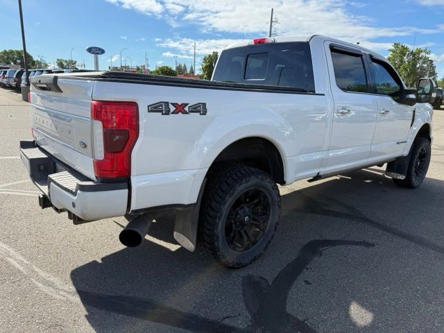 2017 White Ford Super Duty F-350 SRW Platinum 4X4 Truck