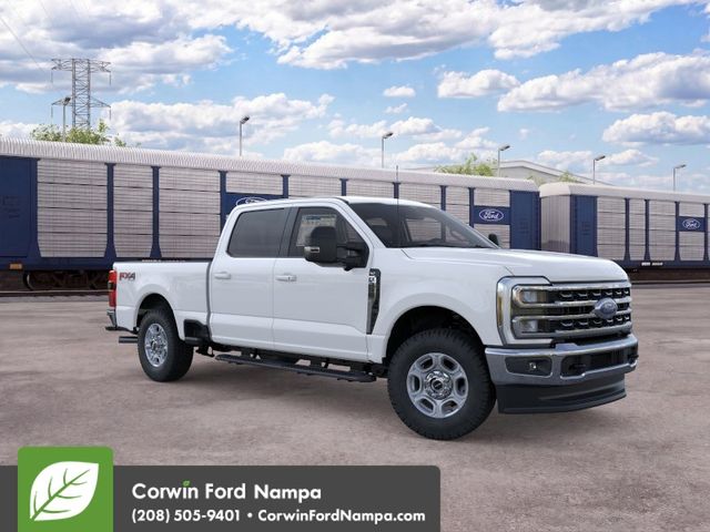 Oxford White 2026 Ford F-250 Super Duty Pickup Truck Four-Wheel Drive Automatic