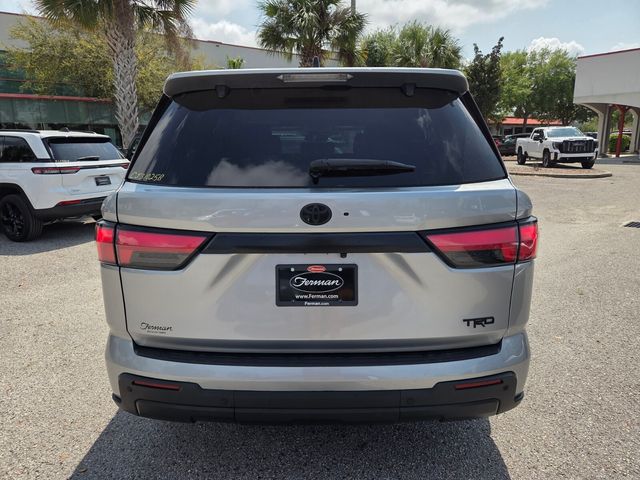 Used 2024  Toyota SR5 image 13