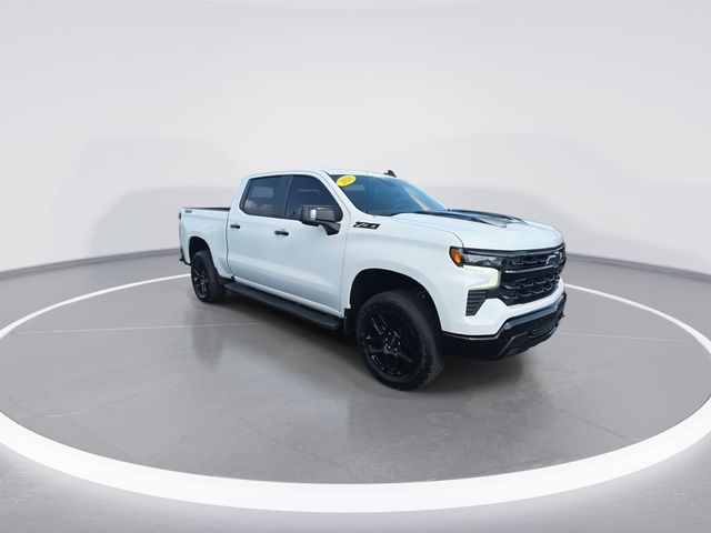 Used 2026 White Chevrolet LT Trail Boss image 2