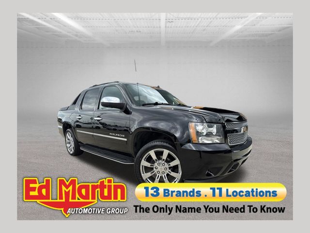 Black 2011 Chevrolet Avalanche Pickup Truck Four-Wheel Drive 6-Speed Automatic