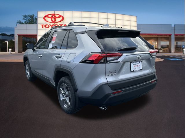 2024 Toyota RAV4 XLE 24