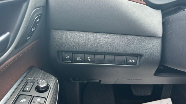 Used 2024 Toyota Venza SUV