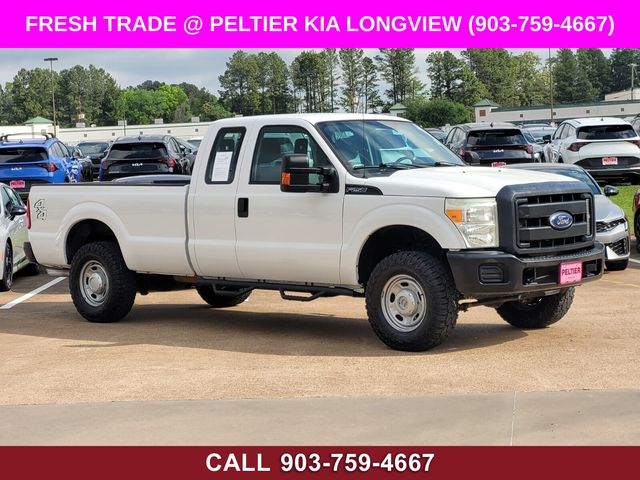 Oxford White 2016 Ford F-250 Super Duty XL SuperCab 4WD Pickup Truck Four-Wheel Drive 6-Speed Automatic