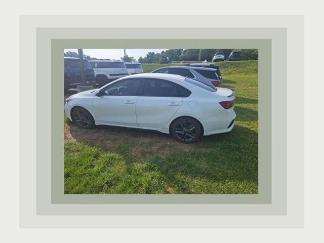 2021 Kia Forte GT Line FWD