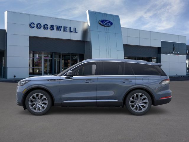 View vehicle photo 3