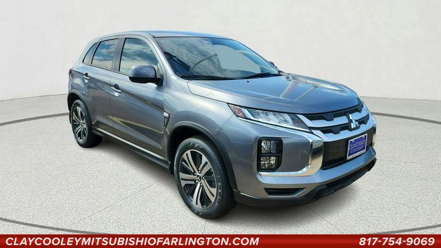2026 Mitsubishi Outlander Sport 2.0 ES AWC CVT's photo
