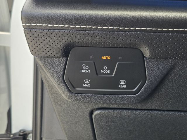 2024 Volkswagen Atlas 2.0T SEL Premium R-Line AWD SUV