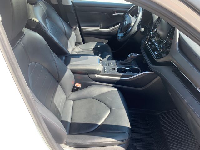 Used 2020 Toyota Highlander SUV