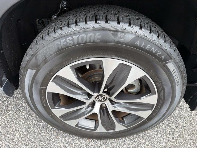 Used 2022 Toyota Highlander SUV