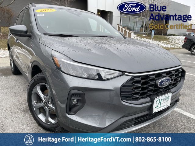 2025 Ford Escape ST-Line Select AWD