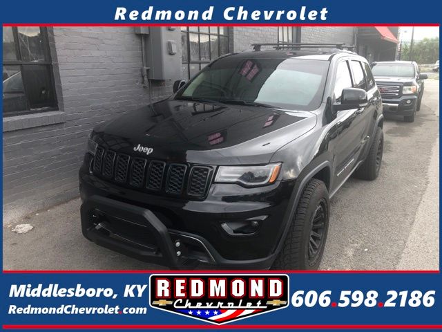 Diamond Black Crystal Pearlcoat 2017 Jeep Grand Cherokee SUV / Crossover 4X2 8-Speed Automatic