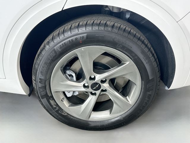 2026 Genesis GV70 Advanced 23