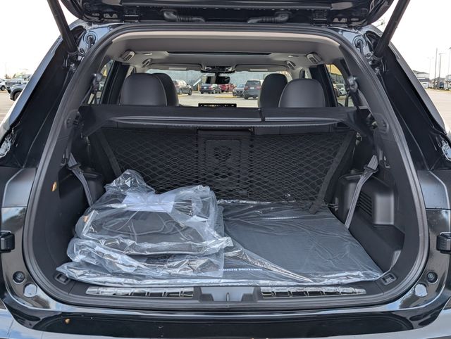 New 2026 Black Mitsubishi SE image 28