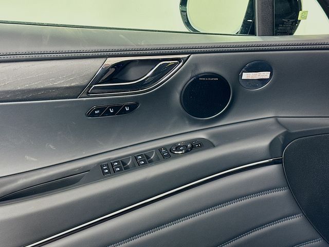 Thumbnail: 2026 Genesis GV80 - 20