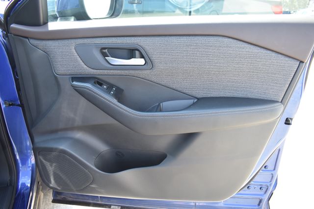 Used 2023 Nissan Rogue SUV