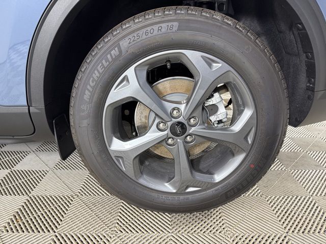 2025 Vapor Blue Metallic Ford Escape ST-Line AWD SUV