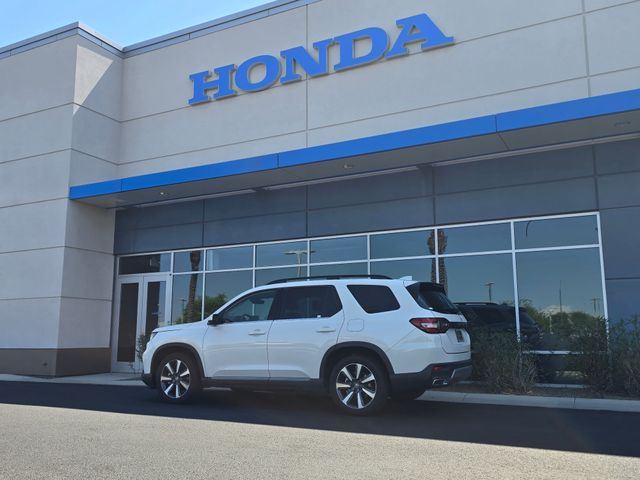 Certified Used 2023 Platinum White Honda Touring image 20