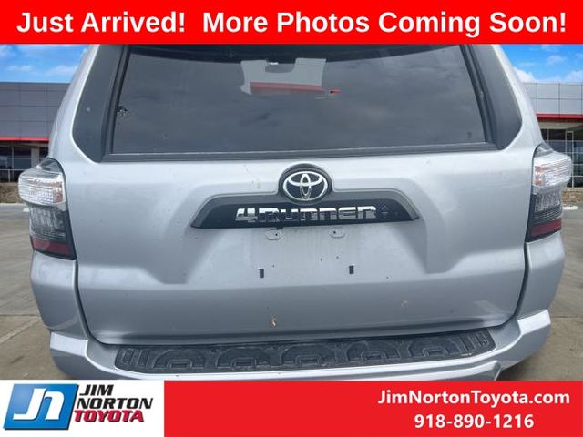 2024 Toyota 4Runner TRD Off-Road 6