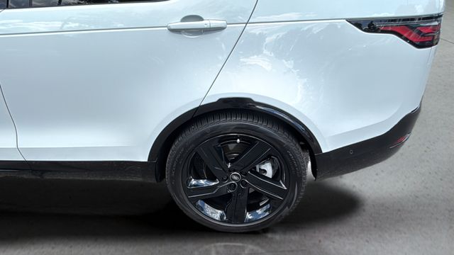 Used 2026  Land Rover Gemini Edition image 41