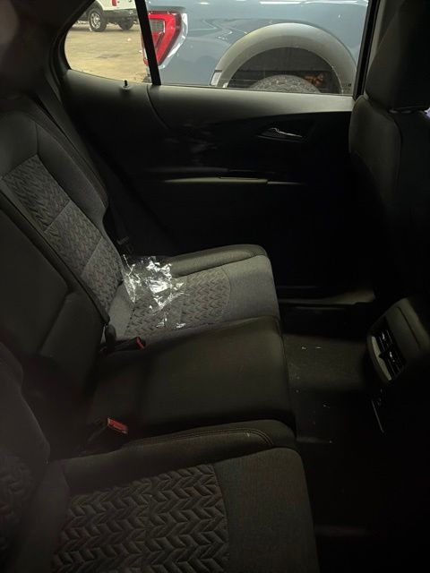 Used 2022 White Chevrolet LT image 6