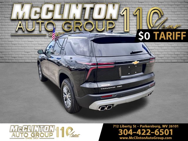2025 Mosaic Black Metallic Chevrolet Traverse LT AWD SUV