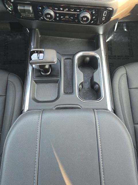 2026 Chevrolet Silverado 1500 LTZ:46645A2A