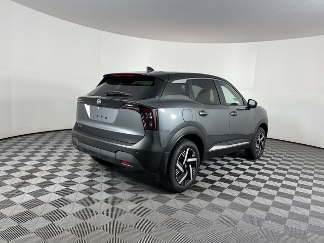 2025 Gun Metallic/Super Black Nissan Kicks SV FWD SUV