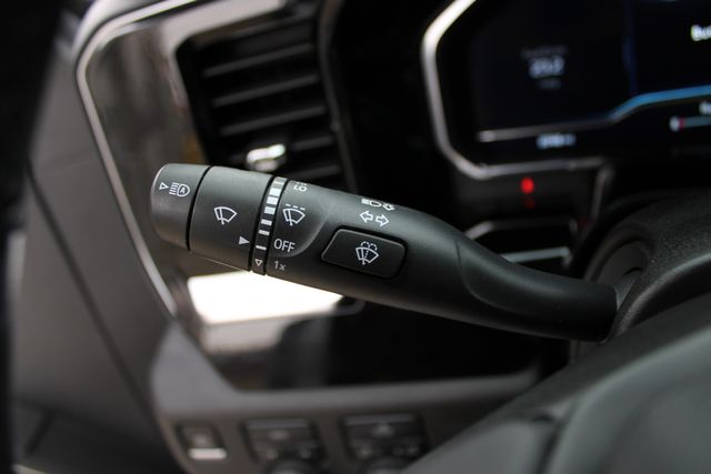 Used 2022 White Chevrolet LT image 8