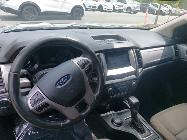 Used 2022 Silver Ford XLT image 16
