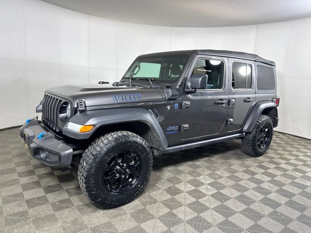 View vehicle photo 7