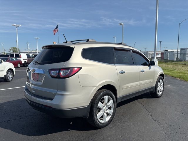 2017 Chevrolet Traverse LT photo