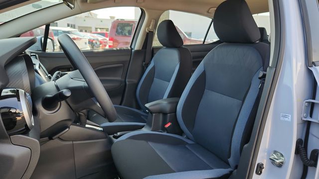 2025 Nissan Versa