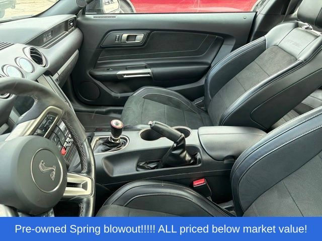 Used 2016 Shadow Black Ford Shelby GT350 image 15