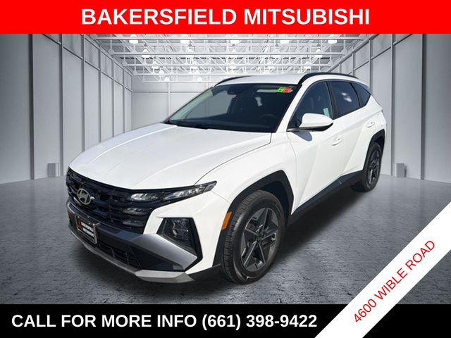 White Pearl 2025 Hyundai Tucson SUV / Crossover Front-Wheel Drive 8-Speed Automatic