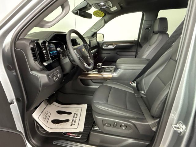 2026 Chevrolet Silverado 1500 LT - Photo 35